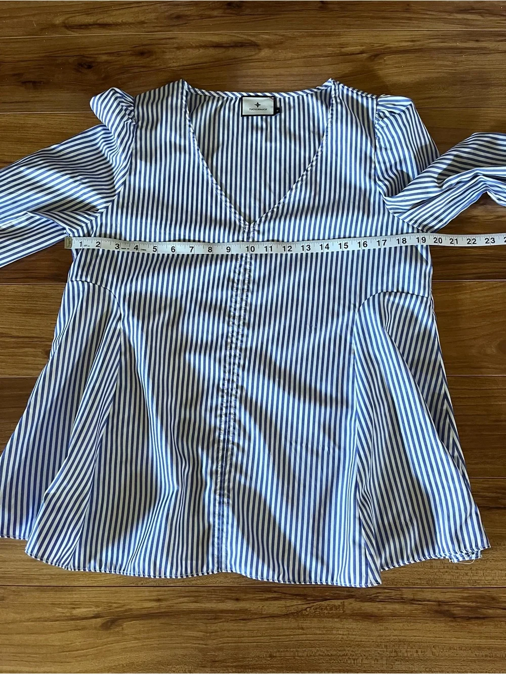 Tuckernuck Blue Stripe Easton Blouse Medium